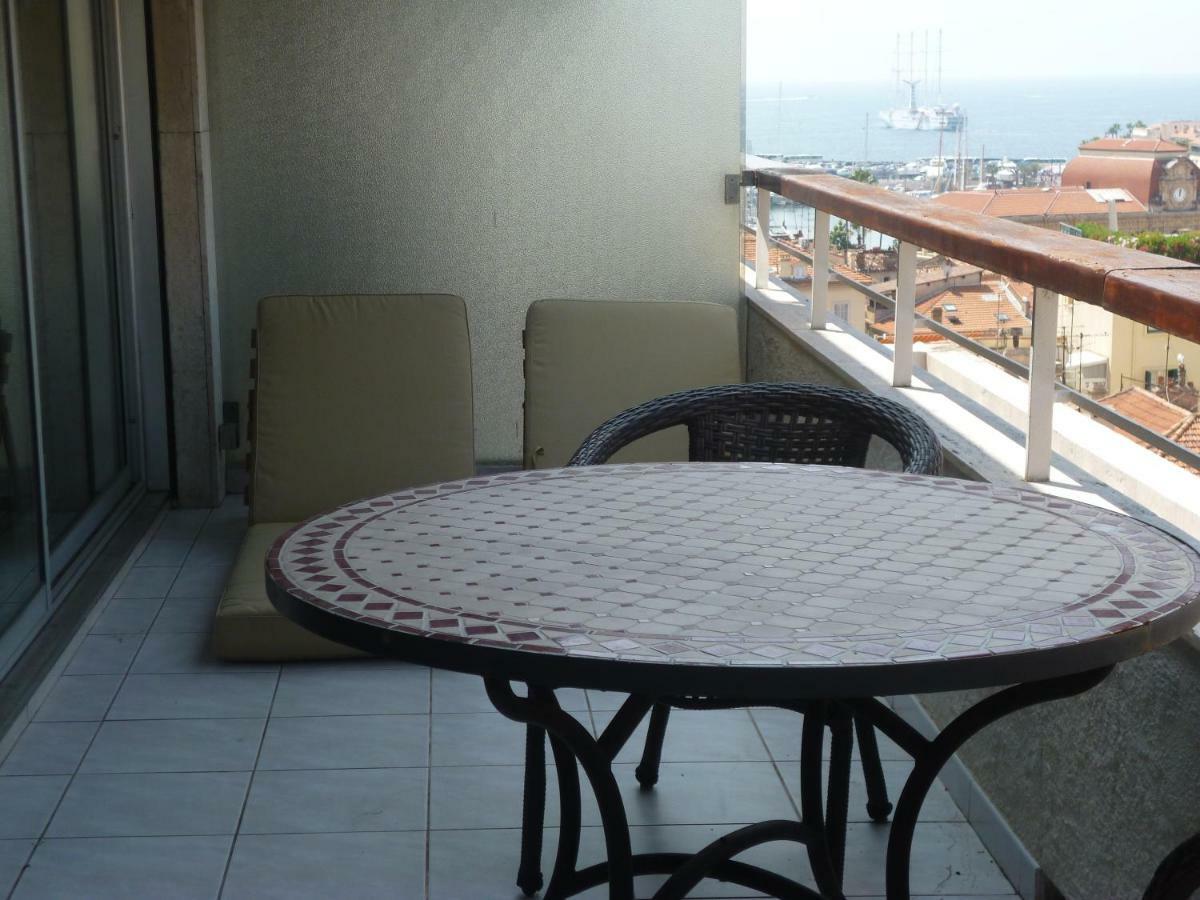 Residence Le President - Forville Кан Екстериор снимка